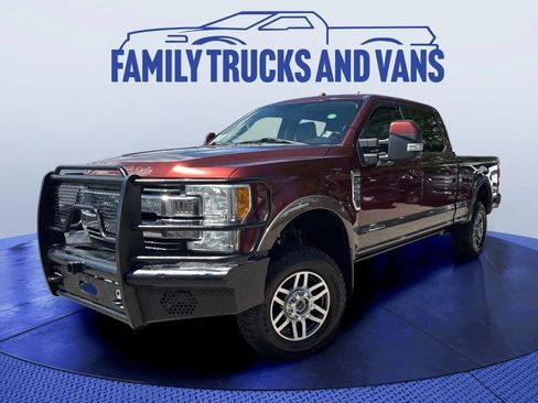 Used 2017 Ford F350 Lariat w/ Tow Technology Bundle AWD/4WD image 1