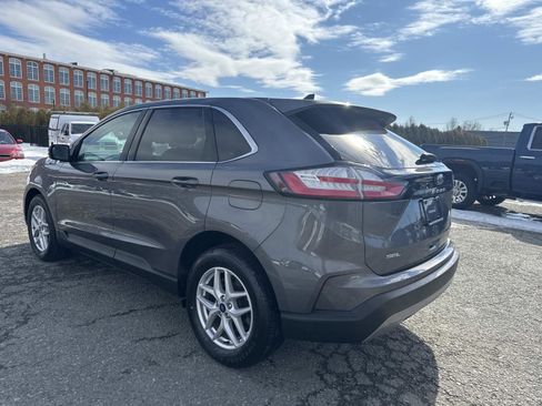 Used 2021 Ford Edge SEL w/ Cargo Accessory Package image 3