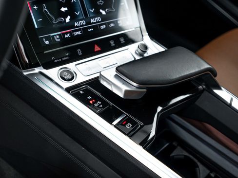 Certified 2024 Audi Q8 e-tron Prestige w/ Prestige Package AWD/4WD image 13