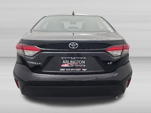 Used 2026 Toyota Corolla LE FWD image 5