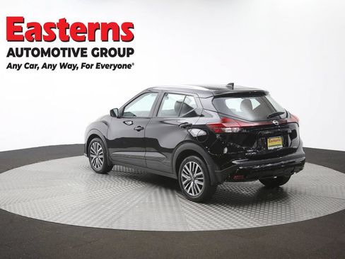 Used 2023 Nissan Kicks SV FWD image 62