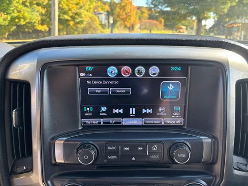 Used 2018 Chevrolet Silverado 2500 LT w/ All Star Edition image 30