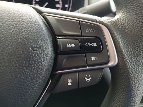 Used 2019 Honda Accord EX image 12