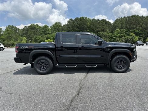 New 2025 Nissan Frontier PRO-4X w/ Pro Convenience Package image 9