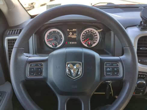 Used 2020 RAM 1500 Classic SLT image 14