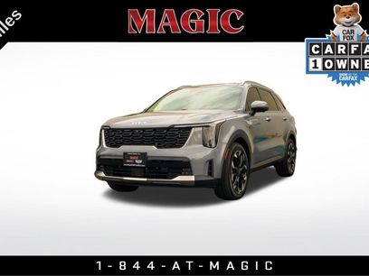 Used 2025 Kia Sorento SX