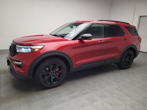 Used 2020 Ford Explorer ST w/ ST Street Pack AWD/4WD image 2