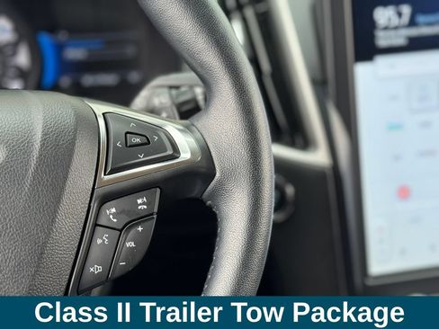 Used 2023 Ford Edge SEL w/ Convenience Package AWD/4WD image 10