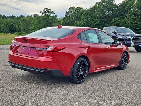 New 2026 Toyota Camry Hybrid AWD/4WD image 2
