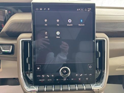 New 2026 GMC Yukon Denali w/ Advanced Technology Package image 22