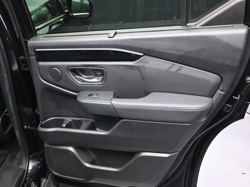 Certified 2025 Honda Pilot EX-L image 22