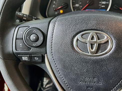 Used 2014 Toyota RAV4 XLE FWD image 19