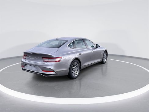 Used 2025 Genesis G80 2.5T image 6