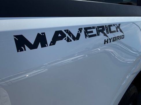 Certified 2025 Ford Maverick XLT FWD image 30