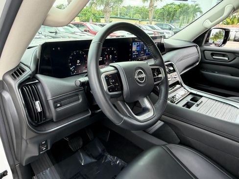 Certified 2026 Nissan Armada SV AWD/4WD image 10