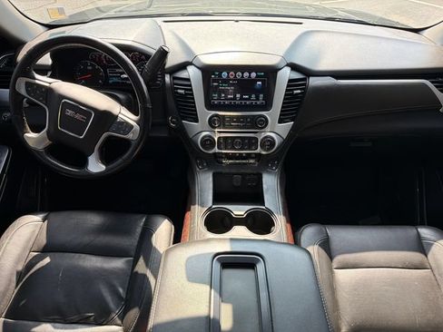 Used 2020 GMC Yukon XL SLT w/ Open Road Package RWD image 27