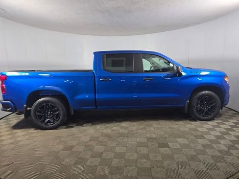 Used 2023 Chevrolet Silverado 1500 Custom w/ LPO, Dark Essentials Package image 4