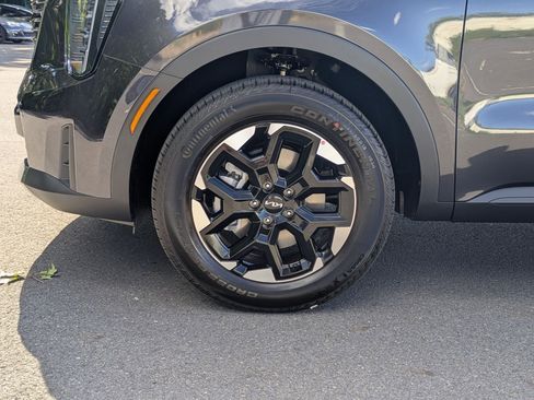 New 2026 Kia Sorento S w/ S Panoramic Sunroof Package image 8