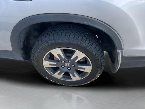 Used 2019 Honda Ridgeline RTL-E image 16