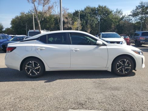 Certified 2024 Nissan Sentra SV w/ All-Weather Package image 4