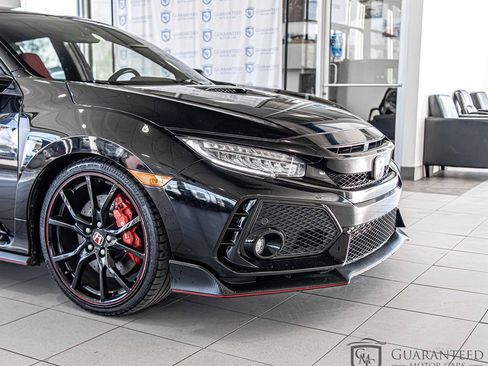 Used 2019 Honda Civic Type R image 4