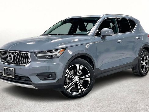 Used 2020 Volvo XC40 T5 Inscription w/ Protection Package Premier image 14