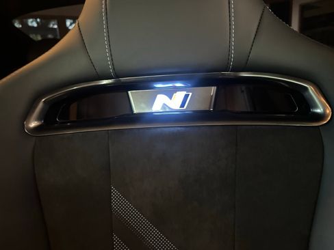Used 2026 Hyundai Elantra N FWD image 8