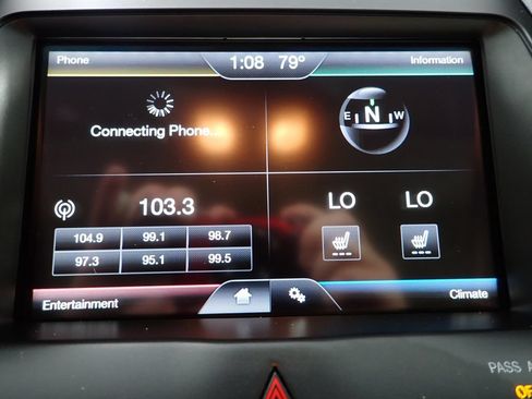 Used 2015 Ford Taurus SEL w/ Equipment Group 201A FWD image 3