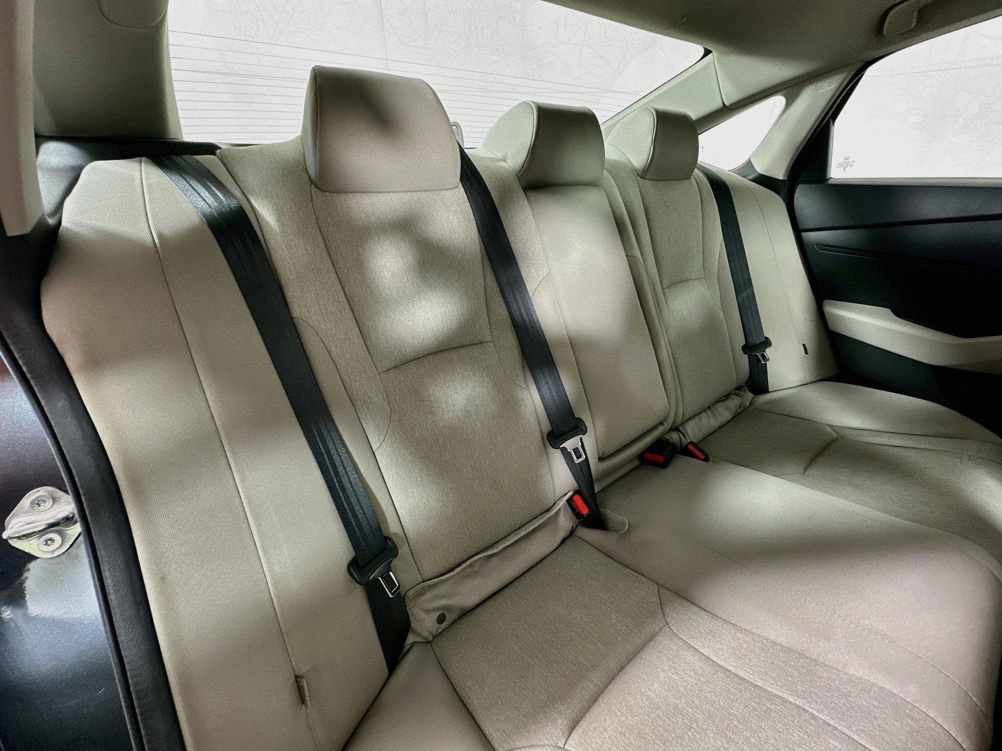 Used 2024 Honda Accord EX image 25