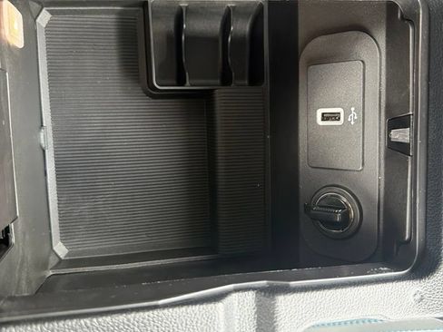 Used 2019 Ford Mustang GT Premium w/ Equipment Group 401A RWD image 31