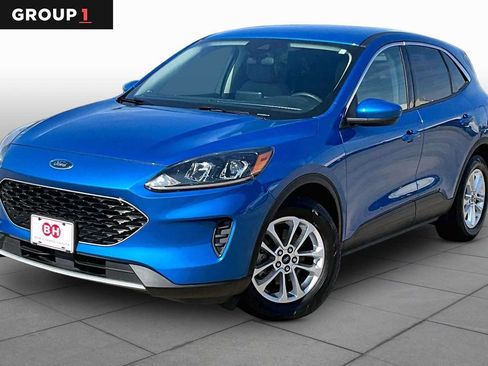 Used 2020 Ford Escape SE FWD image 1