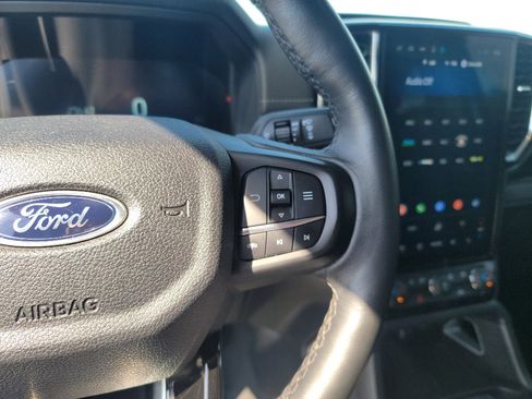 Used 2024 Ford Ranger Lariat w/ Trailer Tow Package AWD/4WD image 16