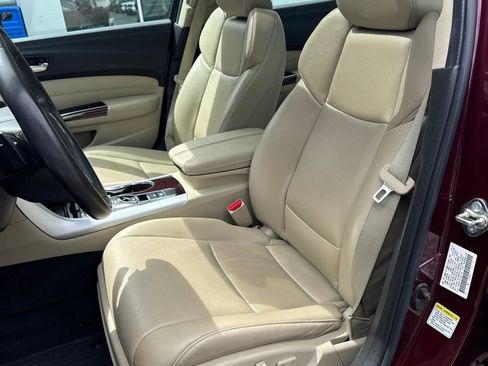 Used 2015 Acura TLX V6 w/ Technology Package FWD image 4