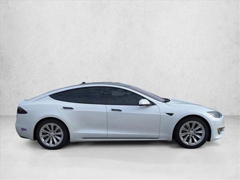 Used 2019 Tesla Model S Long Range image 4