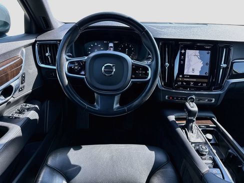 Used 2018 Volvo S90 T6 Momentum w/ Convenience Package AWD/4WD image 28