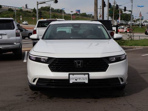 Certified 2023 Honda Accord EX image 2