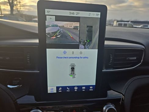 Used 2023 Ford Explorer ST w/ Equipment Group 401A image 24