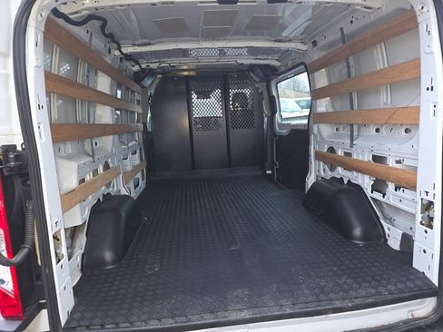 Used 2023 Ford Transit 250 Low Roof AWD w/ Exterior Upgrade Package image 3