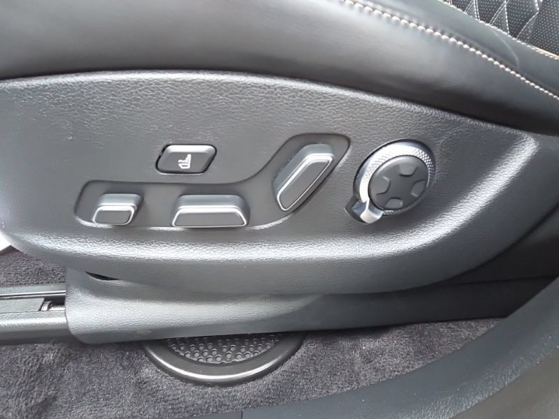 Used 2024 Genesis GV80 3.5T w/ Prestige Package AWD/4WD image 32