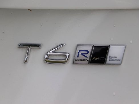 Used 2019 Volvo XC90 T6 R-Design w/ Advanced Package AWD/4WD image 5