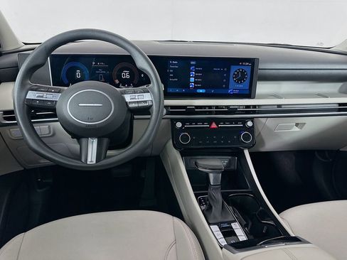 Certified 2025 Hyundai Tucson SEL image 21