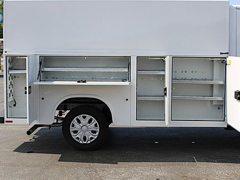 Used 2024 Ford Transit 350 w/ Interior Upgrade Package RWD image 12