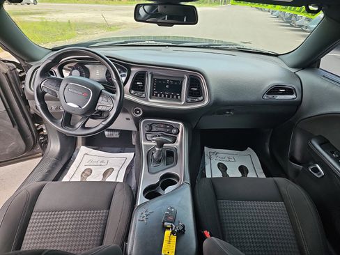 Used 2019 Dodge Challenger SXT w/ Blacktop Package RWD image 15