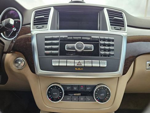 Used 2014 Mercedes-Benz ML 350 BlueTEC 4MATIC image 14