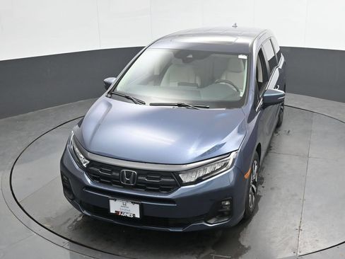 Used 2025 Honda Odyssey EX-L image 29