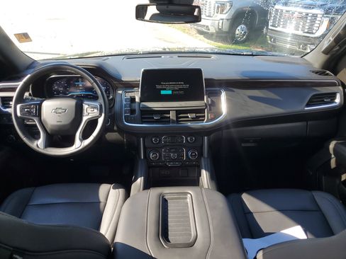 Used 2023 Chevrolet Tahoe Z71 w/ Luxury Package image 20