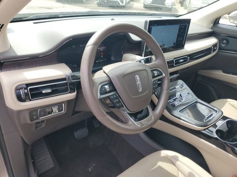 Certified 2021 Lincoln Nautilus Reserve AWD/4WD image 13