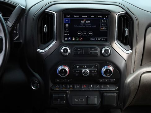 Used 2021 GMC Sierra 1500 AT4 w/ AT4 Value Package image 15