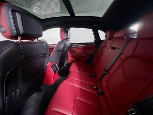 New 2026 Porsche Macan GTS image 24