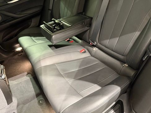 Used 2018 BMW X6 M Base image 21